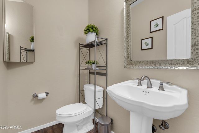 6710 E UNIVERSITY Drive 118, Mesa, AZ 85205