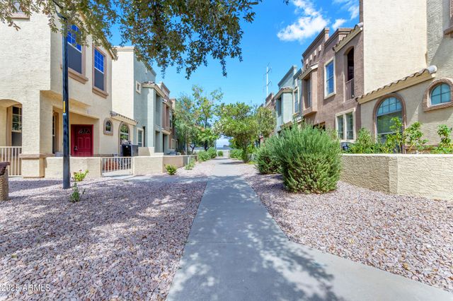 6710 E UNIVERSITY Drive 118, Mesa, AZ 85205