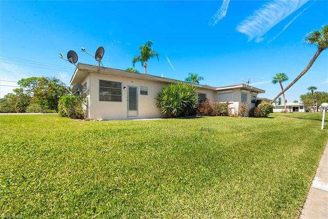 712 Joel BLVD, Lehigh Acres, FL 33936