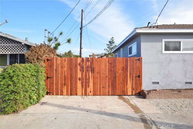 725 W Gardena Boulevard, Gardena, CA 90247