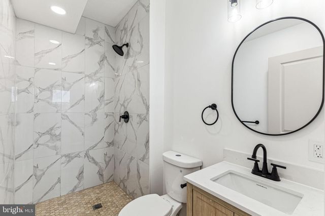 2224 N HOWARD ST, Philadelphia, PA 19133