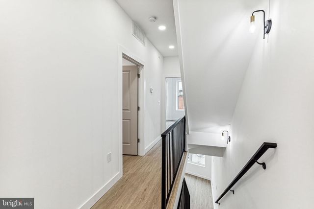2224 N HOWARD ST, Philadelphia, PA 19133
