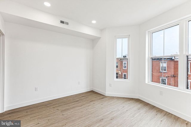 2224 N HOWARD ST, Philadelphia, PA 19133