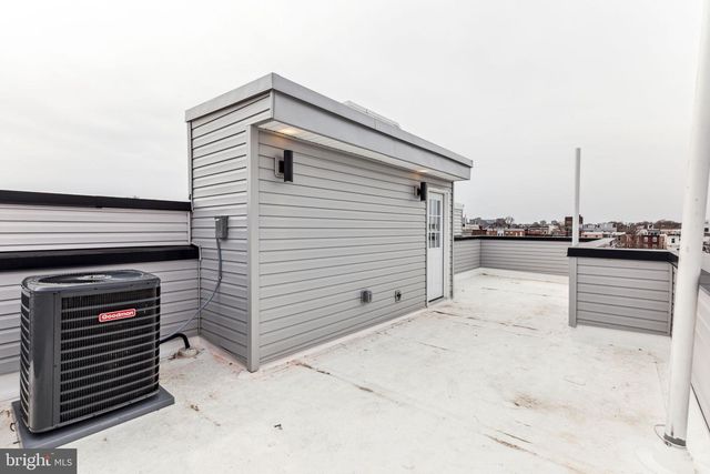 2224 N HOWARD ST, Philadelphia, PA 19133