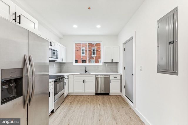 2224 N HOWARD ST, Philadelphia, PA 19133