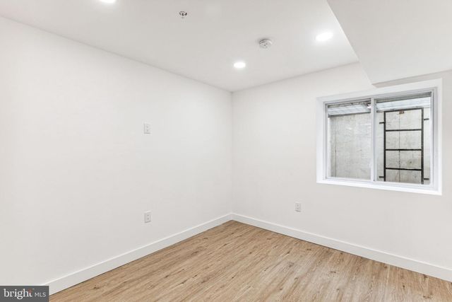 2224 N HOWARD ST, Philadelphia, PA 19133