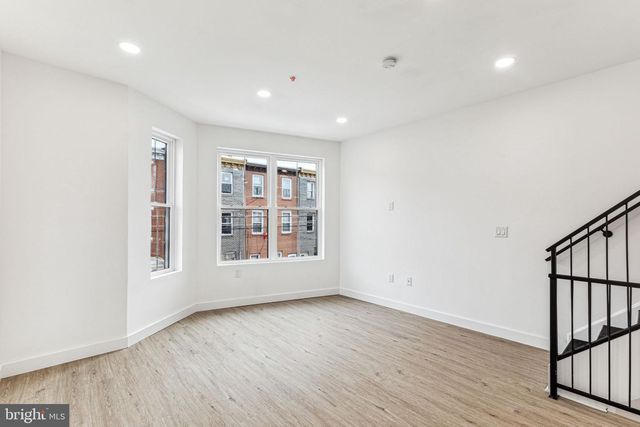 2224 N HOWARD ST, Philadelphia, PA 19133