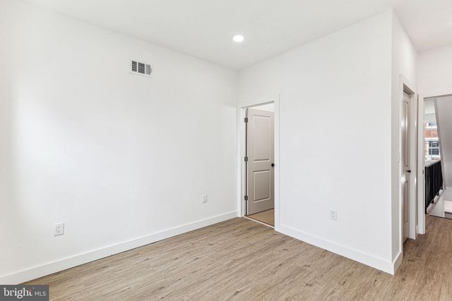 2224 N HOWARD ST, Philadelphia, PA 19133