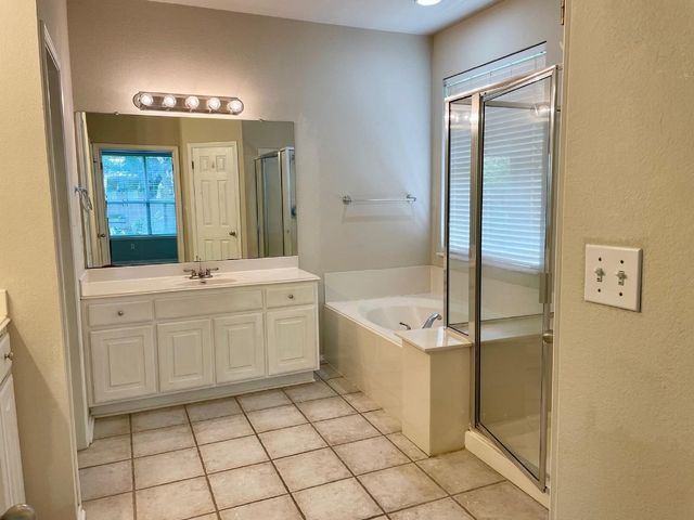2303 Kristen LN, Cedar Park, TX 78613