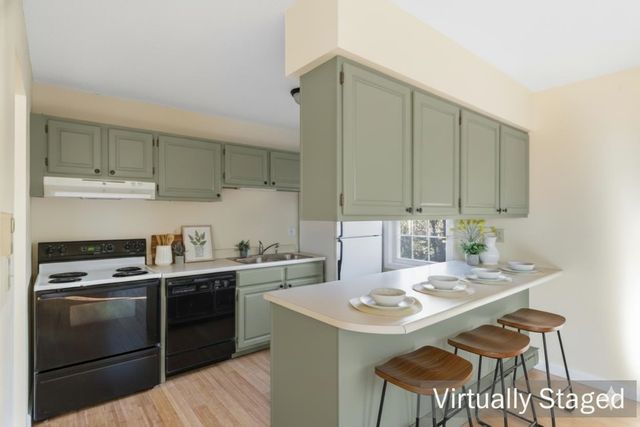 96 Twin Oaks Terrace, South Burlington, VT 05403