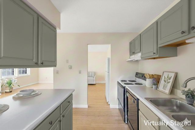 96 Twin Oaks Terrace, South Burlington, VT 05403