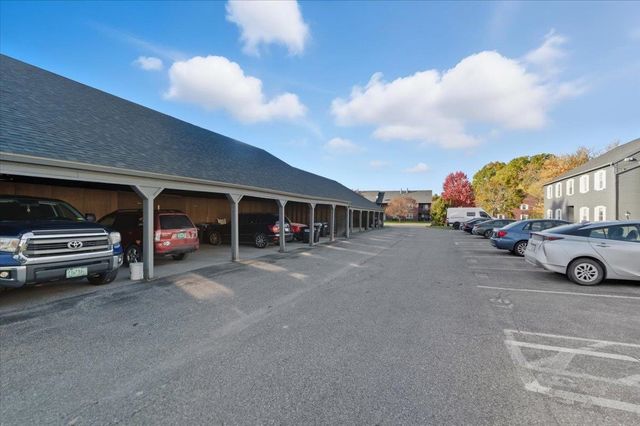 96 Twin Oaks Terrace, South Burlington, VT 05403