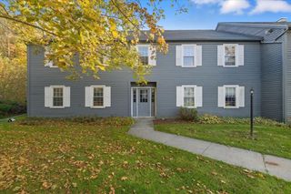 96 Twin Oaks Terrace, South Burlington, VT 05403