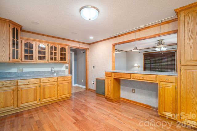 5519 Dallas High Shoals Highway, Dallas, NC 28034