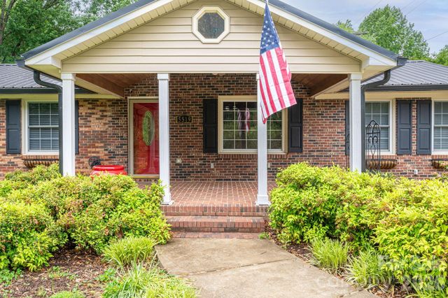 5519 Dallas High Shoals Highway, Dallas, NC 28034