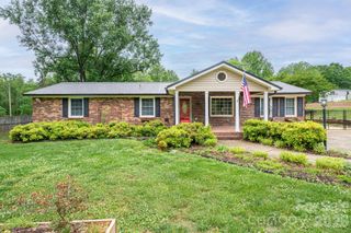 5519 Dallas High Shoals Highway, Dallas, NC 28034