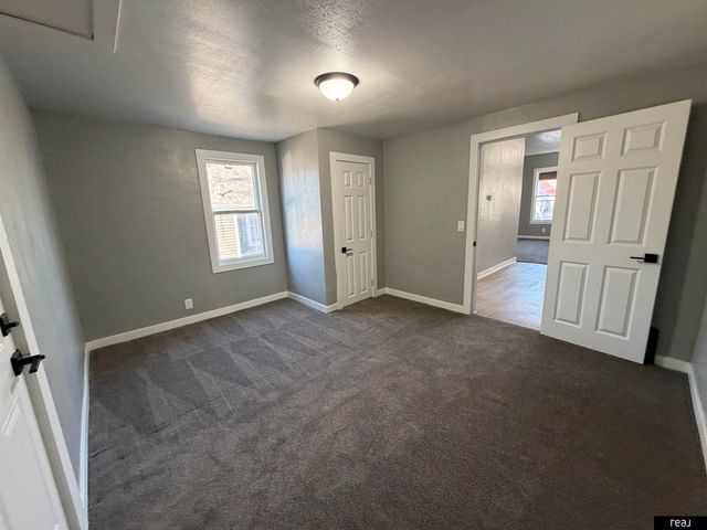 5334 N 27 Avenue, Omaha, NE 68111