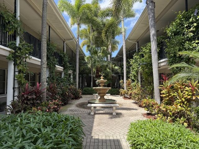 212 S CHURCH AVENUE 211, Tampa, FL 33609