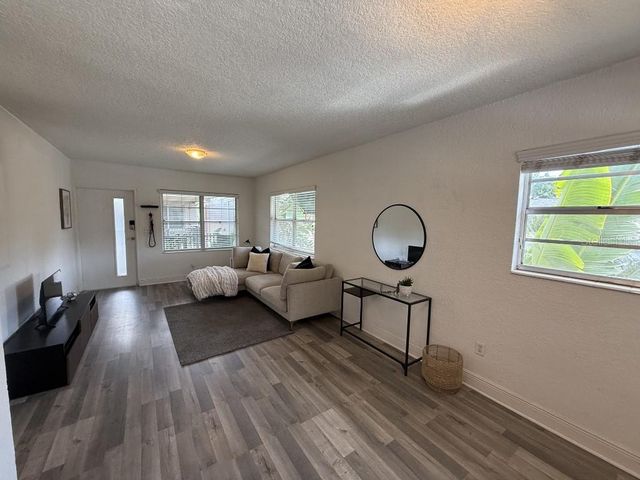 212 S CHURCH AVENUE 211, Tampa, FL 33609