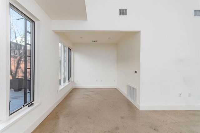 3305 Garden Villa LN B, Austin, TX 78704