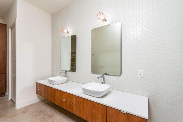 3305 Garden Villa LN B, Austin, TX 78704