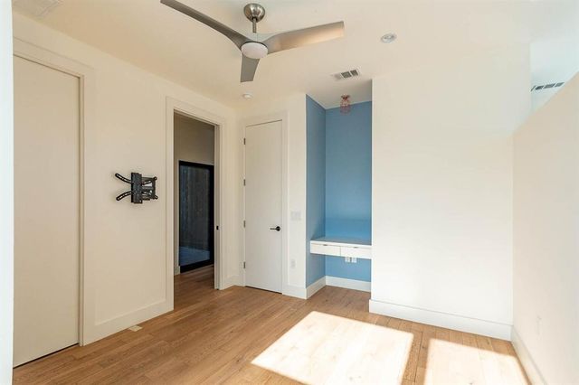 3305 Garden Villa LN B, Austin, TX 78704