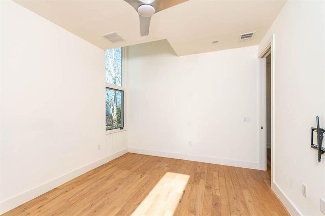 3305 Garden Villa LN B, Austin, TX 78704