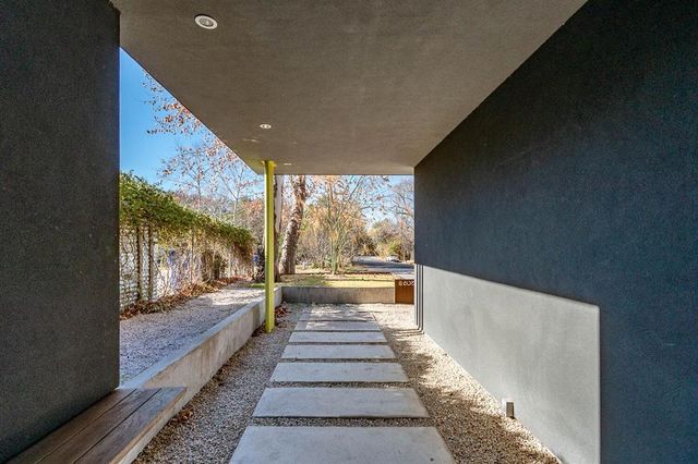 3305 Garden Villa LN B, Austin, TX 78704