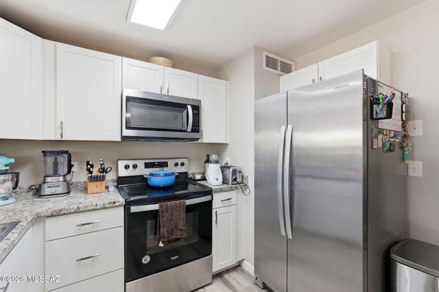 627 W Acadia Drive, Tucson, AZ 85756