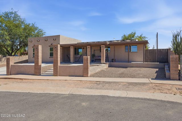 627 W Acadia Drive, Tucson, AZ 85756