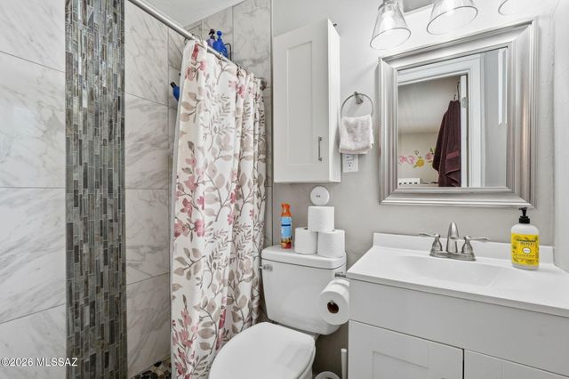 627 W Acadia Drive, Tucson, AZ 85756