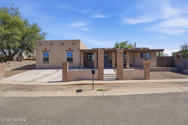 627 W Acadia Drive, Tucson, AZ 85756