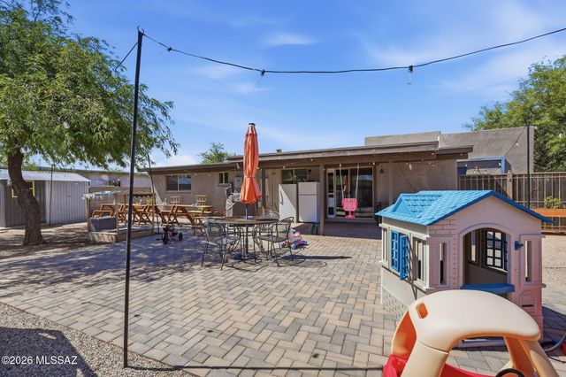627 W Acadia Drive, Tucson, AZ 85756