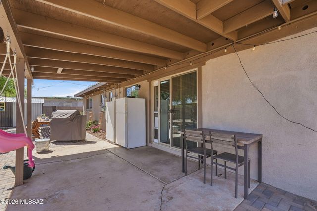 627 W Acadia Drive, Tucson, AZ 85756