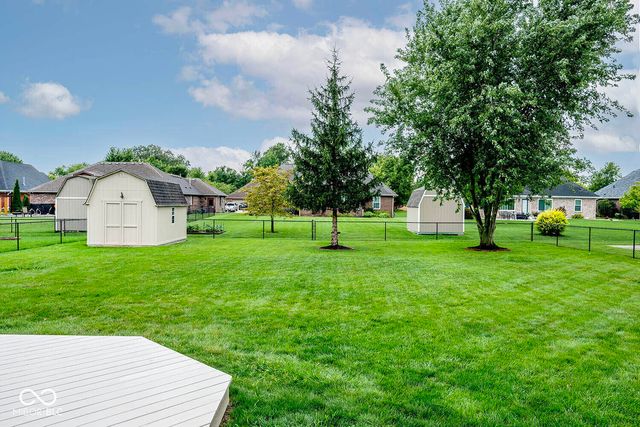 3882 S Cedar Creek Lane, New Palestine, IN 46163