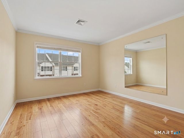180 Turn Of River Road 13A, Stamford, CT 06905