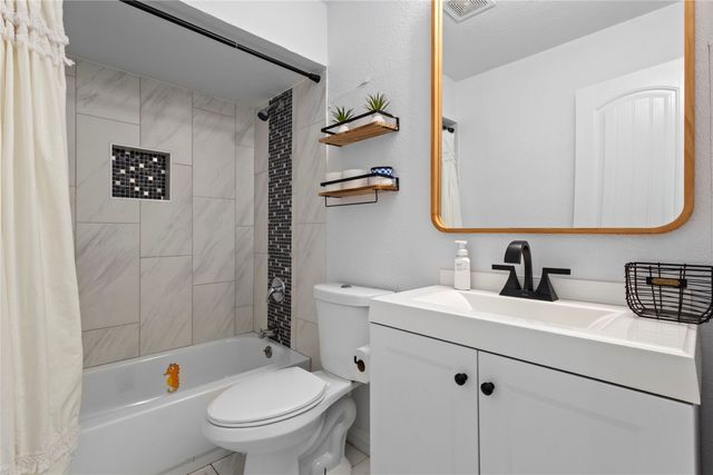 701 Milky Way, Garland, TX 75040