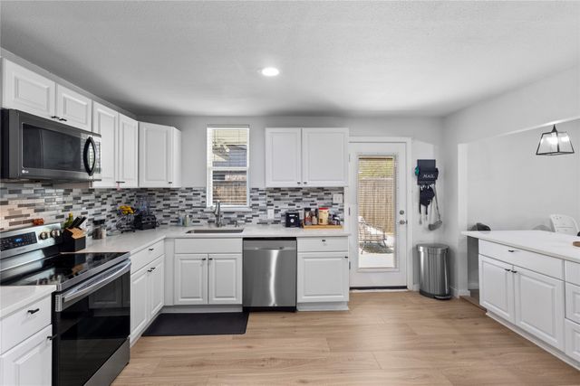 701 Milky Way, Garland, TX 75040