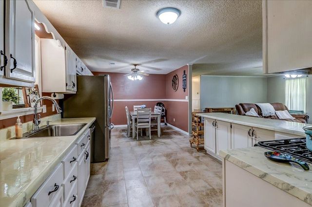 370 HENSLEY RD, Covington, TN 38019