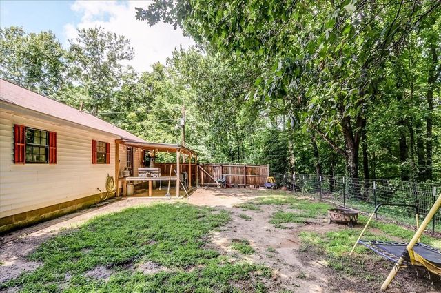 370 HENSLEY RD, Covington, TN 38019
