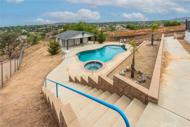 17033 Andromeda, Riverside, CA 92504
