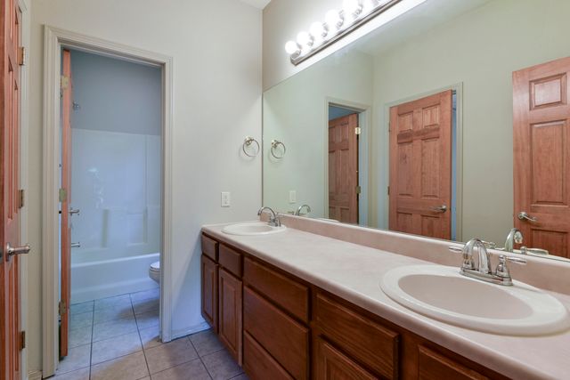 613 Crossing Drive, Branson West, MO 65737