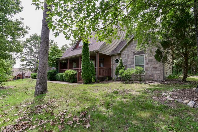 613 Crossing Drive, Branson West, MO 65737