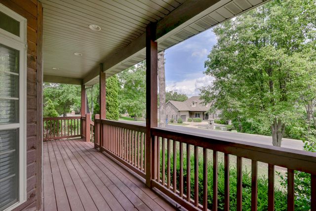 613 Crossing Drive, Branson West, MO 65737