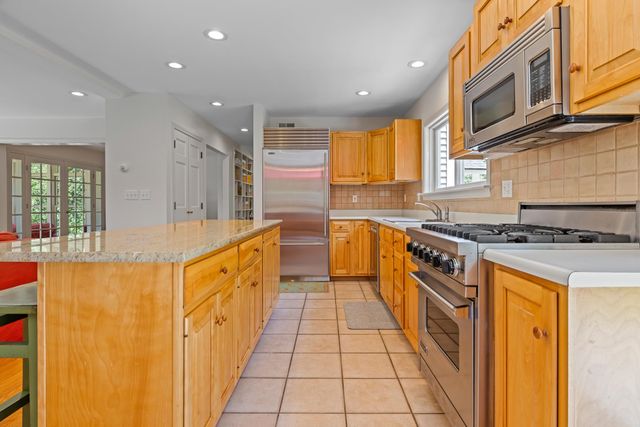 355 Kerwin Hill Road, Norwich, VT 05055