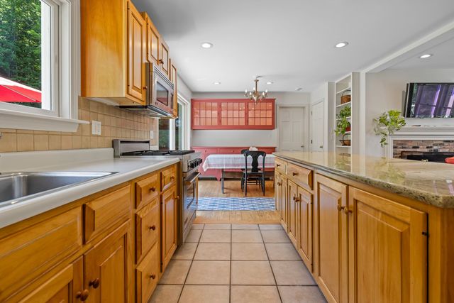 355 Kerwin Hill Road, Norwich, VT 05055