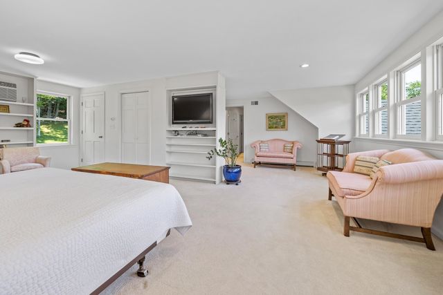 355 Kerwin Hill Road, Norwich, VT 05055
