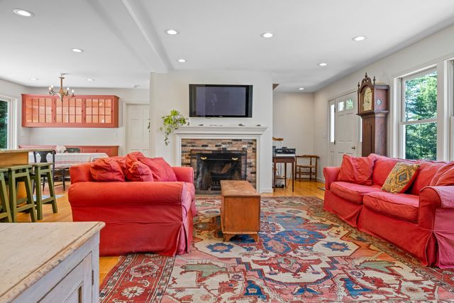 355 Kerwin Hill Road, Norwich, VT 05055