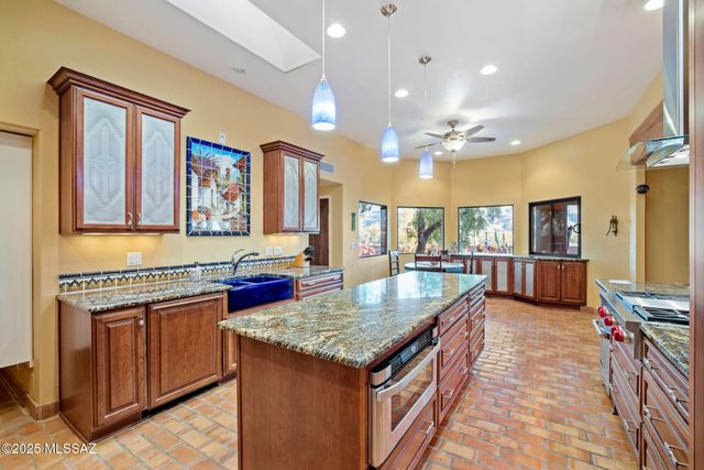 2315 N Avenida Sorgo, Tucson, AZ 85749