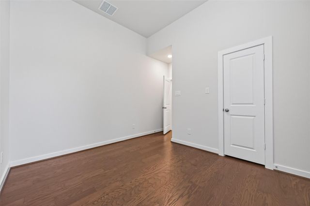 212 Milas Cove, Montgomery, TX 77316